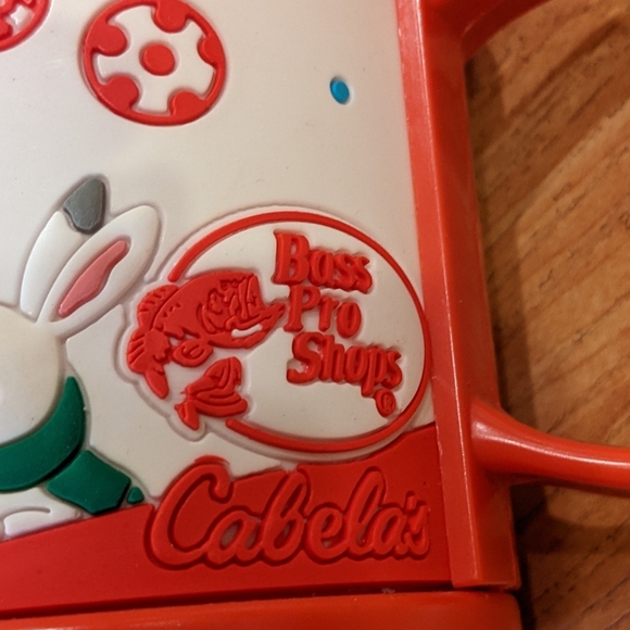 Cabela’s Bass Pro Christmas Coffee Mug NWOT - Picture 5 of 6